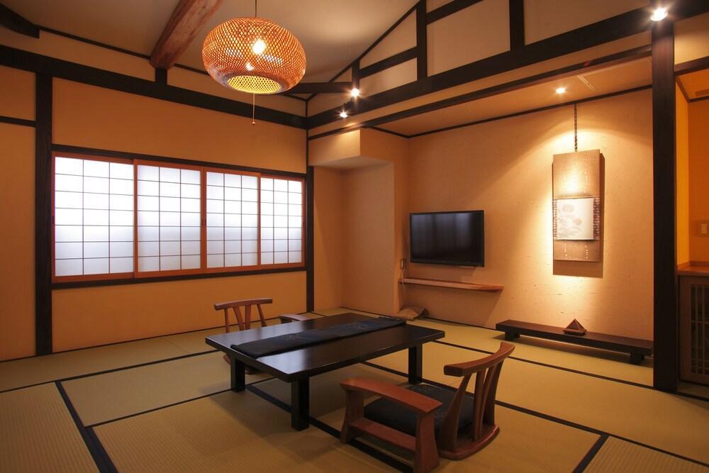 Hanaougi Bettei Iiyama Takayama  Exterior photo